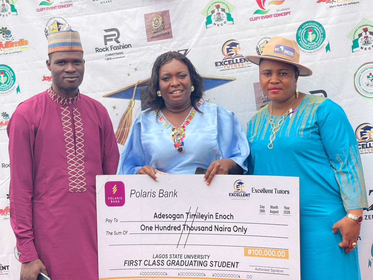 Excellent Tutors, Excellent Realm Schools Reward First-Class LASU Alumnus with ₦100,000